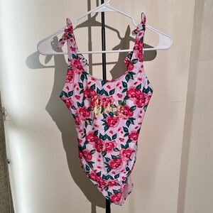 Juicy Couture Black Label 10/12 Pink Floral One Piece Swimsuit Romantic
